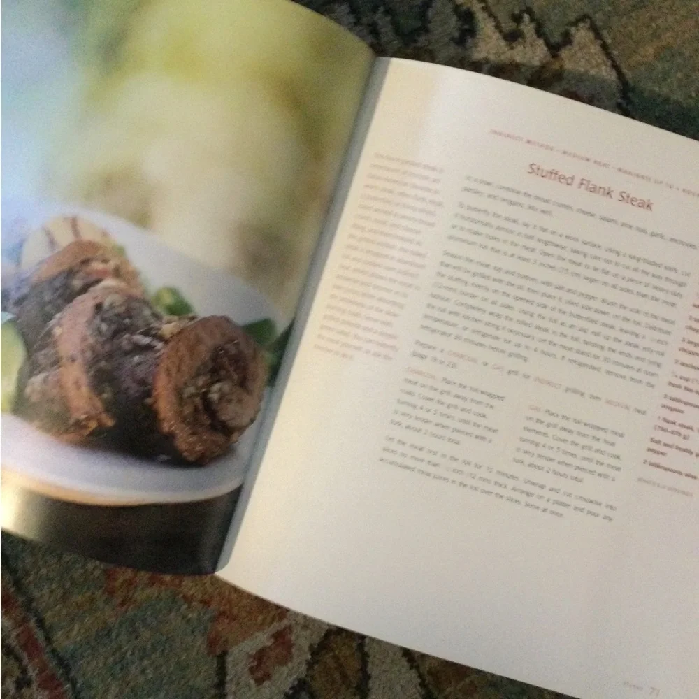 Williams Sonoma hardback grilling cook book